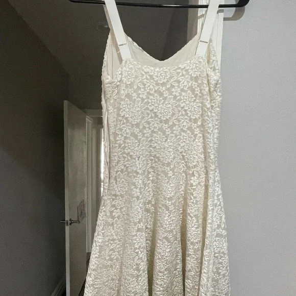 chinese dress ladies Ivory Lace-Trimmed Flowy Mini Dress main image 0